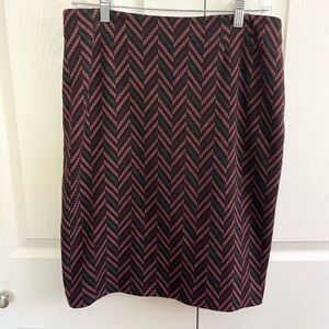 5 for $25! Kasper Chevron Patterned Black Skirt